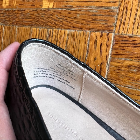 Something Navy Black Croc Style Leather Square Toe Loafers, Size 5.5 - Picture 5 of 7